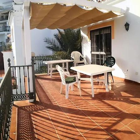 Holiday home 5 Bed Family With Pool